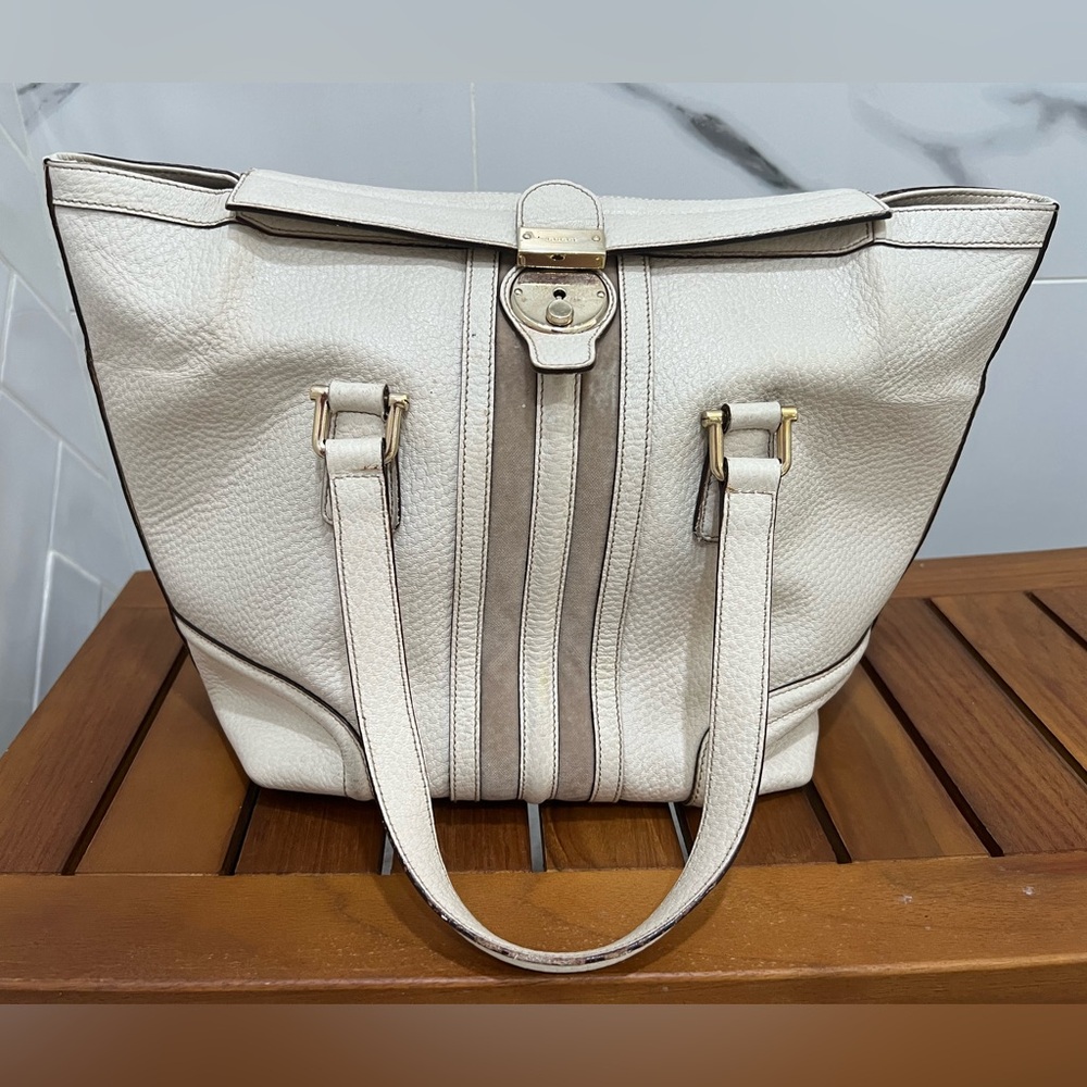 Vintage Gucci handbag